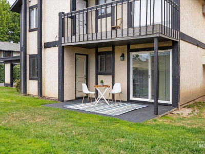 7048 W Colehaven Ln Boise, ID 83704