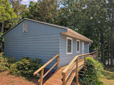 534 Gambrell Rd Townville, SC 29689