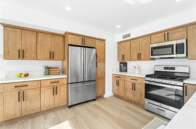 17172 Berlin Ln Huntington Beach, CA 92649