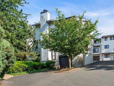 123 Tower Hill Dr Red Bank, NJ 07701