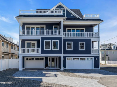 1 Diane Ln APT A Ortley Beach, NJ 08751