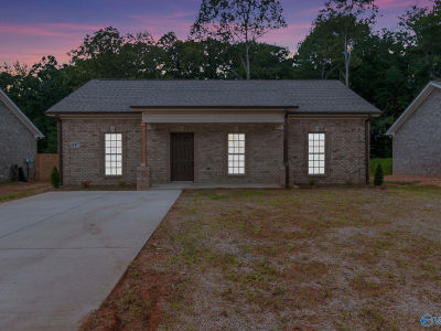 20501 Poff Ln Athens, AL 35614