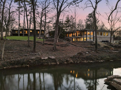 1318 S Jones Mill Ln Springfield, MO 65809