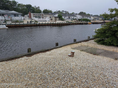 9 Hollywood Blvd S Forked River, NJ 08731