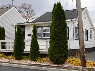 814 5th St Union Beach, NJ 07735