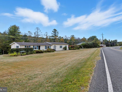 1532 Clarence Rd Clarence, PA 16829