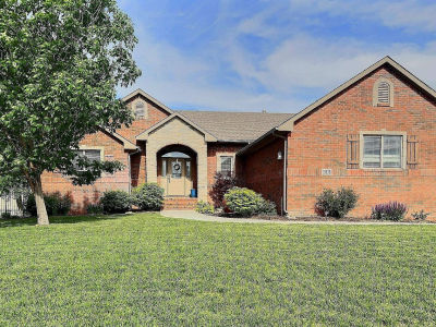 12838 E Cherry Creek Ct Wichita, KS 67230