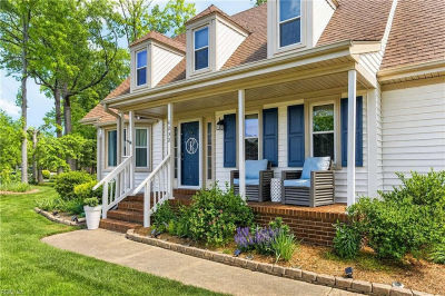 4232 Thalia Forest Ln Virginia Beach, VA 23452