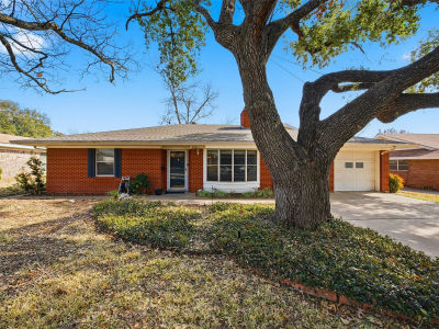 5318 Lake Lindenwood Dr Waco, TX 76710