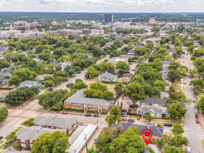 904 Haines Ave Dallas, TX 75208