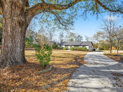 211 Ole Simpson Pl Catawba, SC 29704