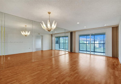 12750 SW 15th St APT 411D Pembroke Pines, FL 33027