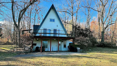 W7438 Freedom Rd Oxford, WI 53952