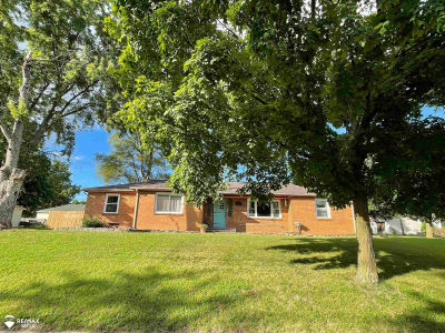 804 Saginaw St Vassar, MI 48768