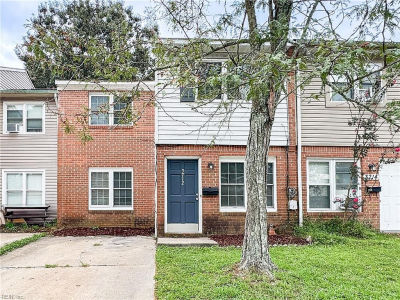 3712 Bancroft Dr Virginia Beach, VA 23452
