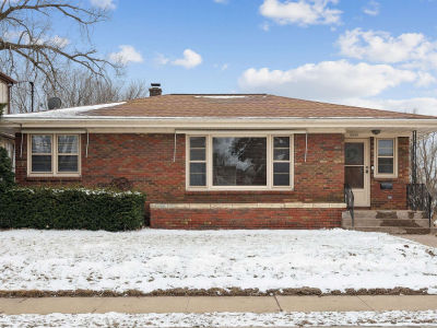 3035 Burden St Dubuque, IA 52001