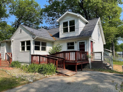 121 Cypress Dr Prudenville, MI 48651