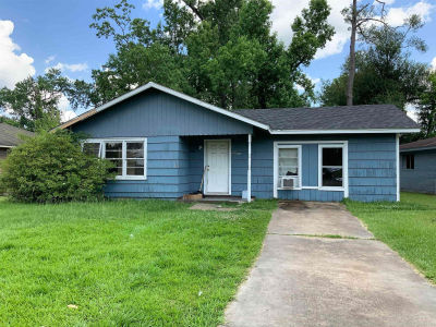 2234 Westway St Orange, TX 77630