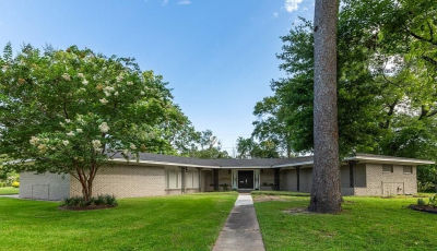 5990 N Circuit Dr Beaumont, TX 77706