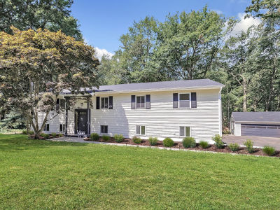 51 Great Oak Rd Shelton, CT 06484