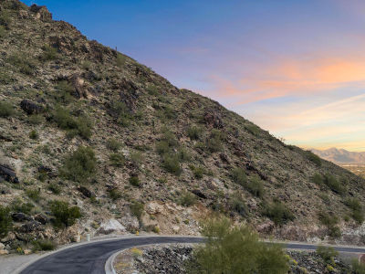 5744 E Cheney Dr Lot 17 Paradise Valley, AZ 85253