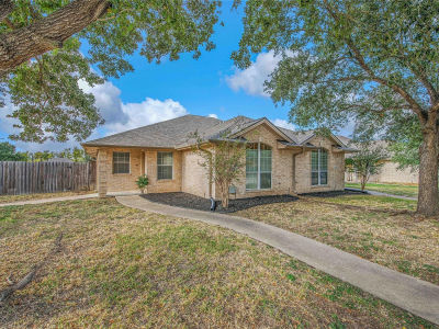 901 Crepe Myrtle St College Station, TX 77845