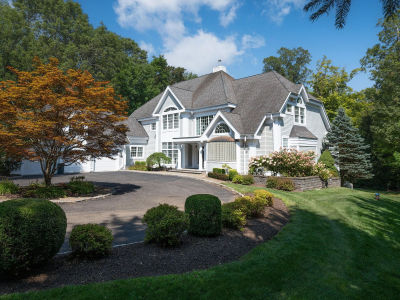 14 Dillman Ct Ridgefield, CT 06877