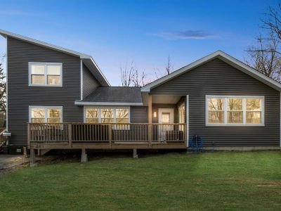 6 Smith Ter Lloyd, NY 12528