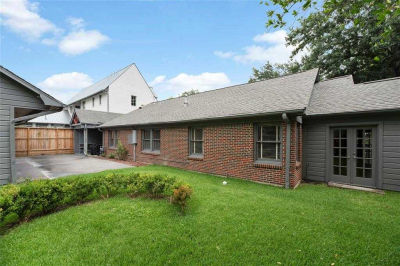 2027 Dryden Road, Houston, Texas 77030, USA