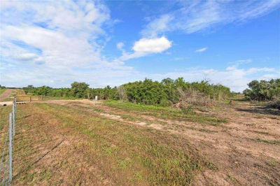 1326 Piney Woods Road, Alleyton, Texas 78935, USA