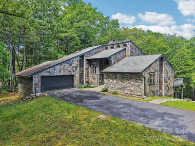 50 Whiskey Creek Rd Hendersonville, NC 28739