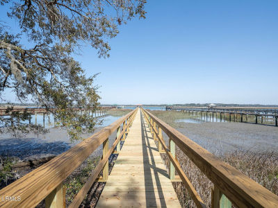 24 Wrights Point Cir Beaufort, SC 29902