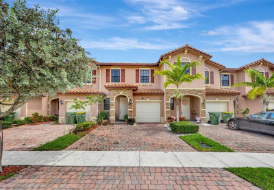 3777 SE 1st St Homestead, FL 33033