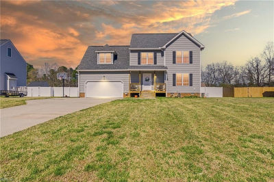 208 Pointers Dr West Point, VA 23181