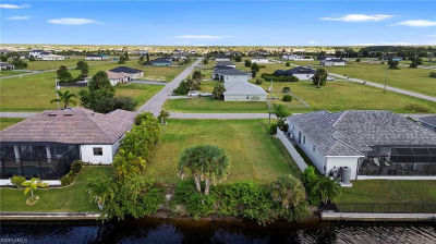 3709 NW 43rd Ave Cape Coral, FL 33993