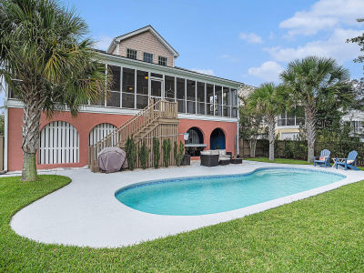 1823 Delacourt Ave Mount Pleasant, SC 29466