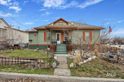 410 N Logan St Glenns Ferry, ID 83623