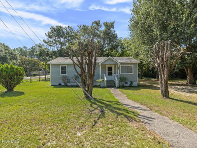 104 James St Aberdeen, NC 28315