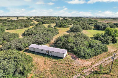 11567 N 1790th Rd Sayre, OK 73662