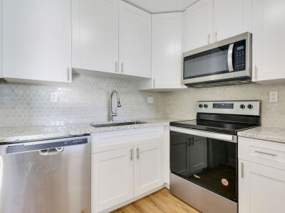 1225 NW 21st St APT 711 Stuart, FL 34994