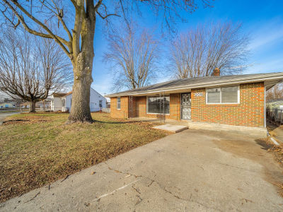 208 Elva St Anderson, IN 46013