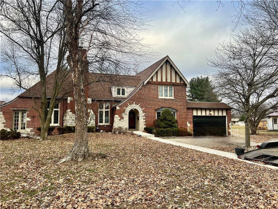 3816 Western Ave Mattoon, IL 61938