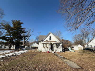 205 N Hunt St Melvin, IL 60952