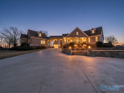 149 Lingerfelt Ln Boaz, AL 35957