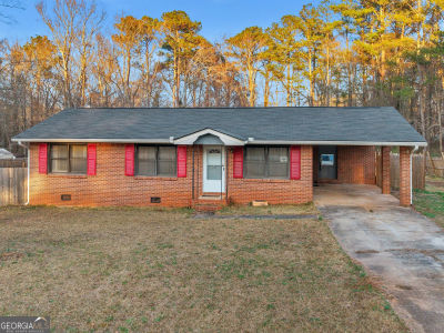 812 Cheatham Rd Griffin, GA 30223