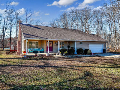 347 N 1200th St Mason, IL 62443