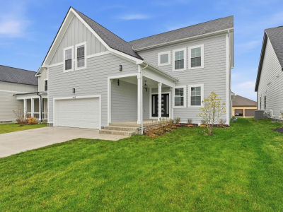 3615 Kassidy Dr Grove City, OH 43123