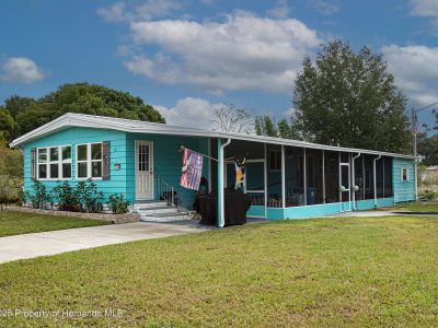 7504 Country Club Dr Brooksville, FL 34613