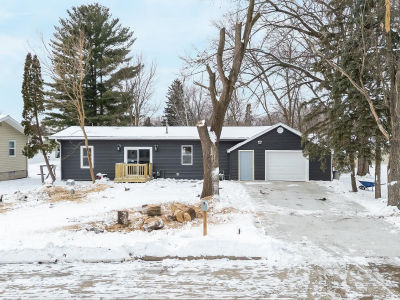 161 S Johnson St Berlin, WI 54923