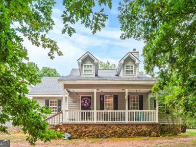 160 Cross Rd Covington, GA 30016